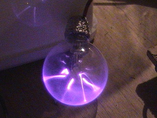 Comment Marche une Boule Plasma ?